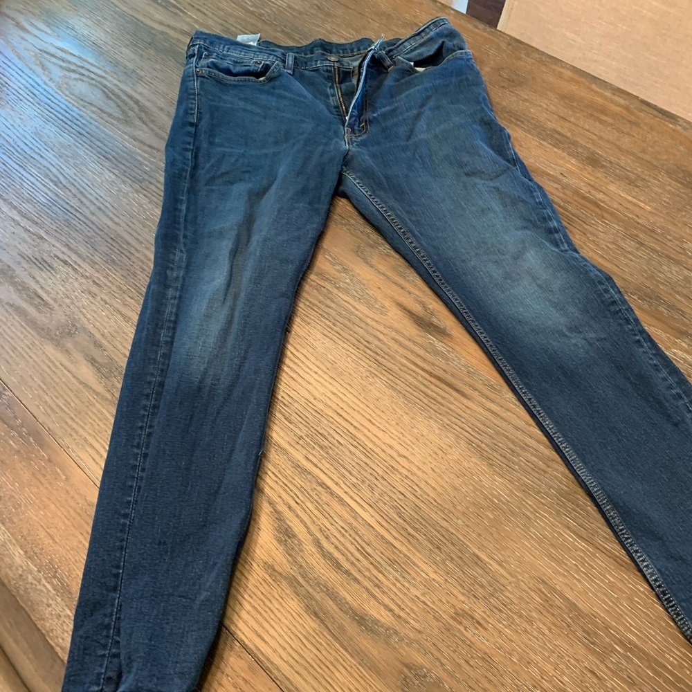 Levi jeans 36x30